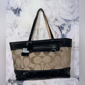 Vintage Y2K Coach Signature Poppy Quillted Detail Tote Handbag Leather Trim​